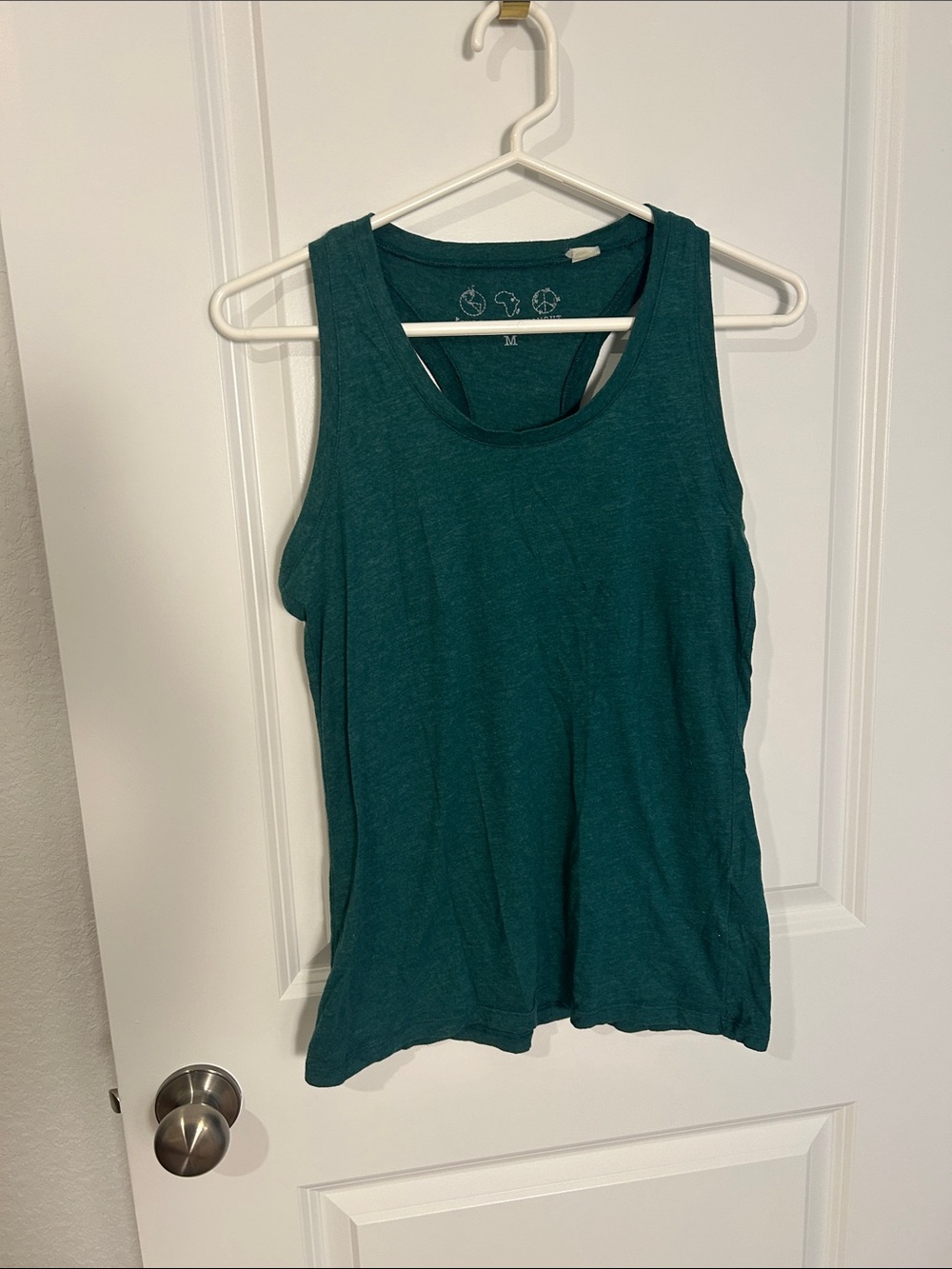 Women’s Teal Scoop Neck Tank Top - Classic Everyday Layer